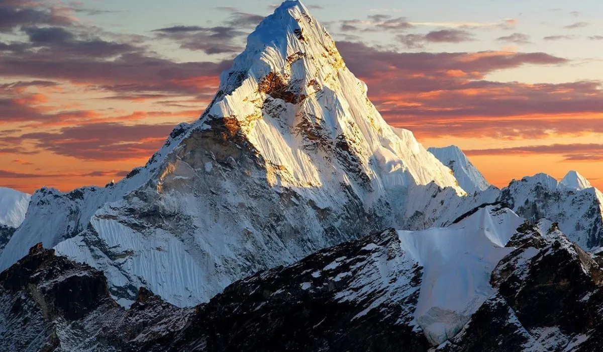 The Ama Dablam with Everest Base Camp program